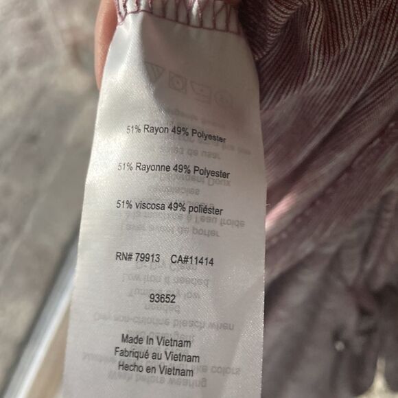 NWT Jessica Simply Ruffled Detail Maternity Tank Top Size Large - Picture 10 of 10